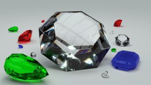 יהלומים במגוון צבעים